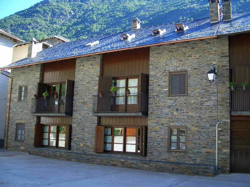 Apartaments Vall Ferrera Areu Ngoại thất bức ảnh