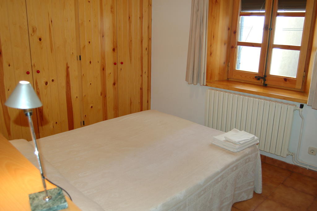Apartaments Vall Ferrera Areu Phòng bức ảnh